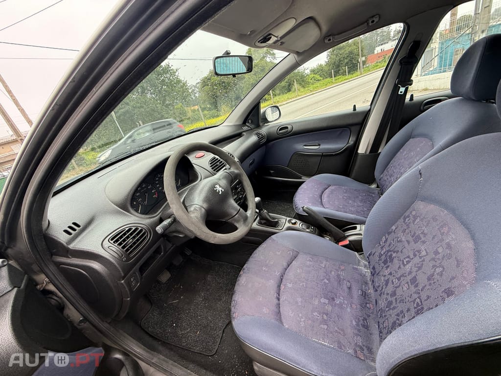 Peugeot 206 1.1 XR