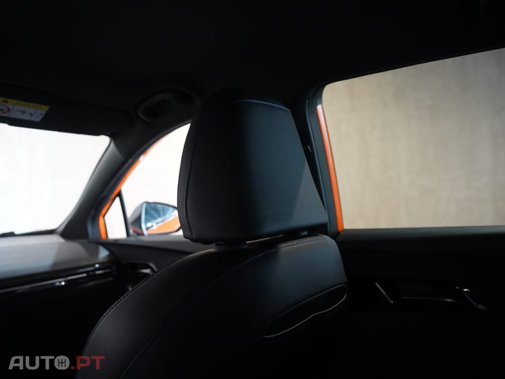 MG MG4 64 kWh Luxury