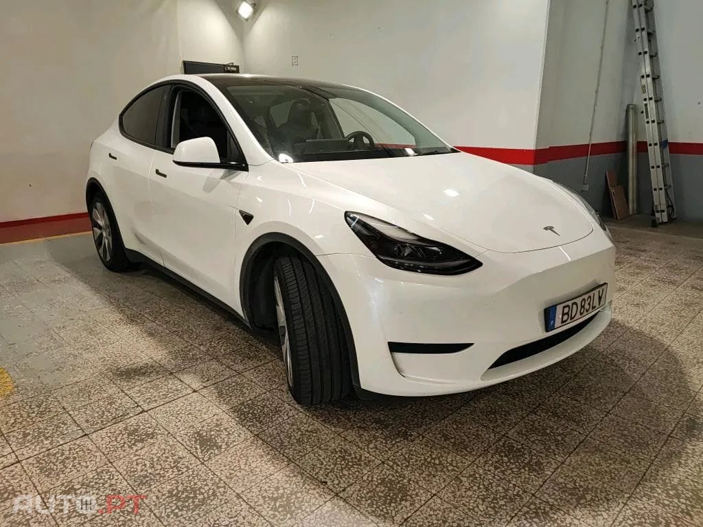 Tesla Model Y Tração Traseira