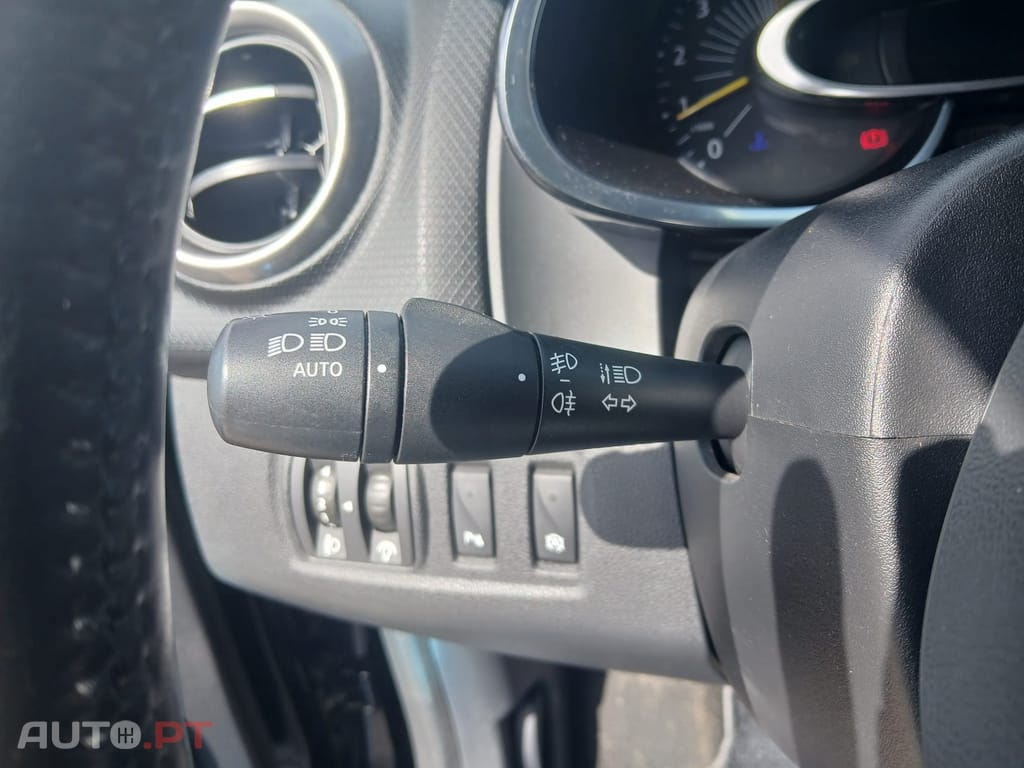 Renault Clio 1.5 dCi Limited