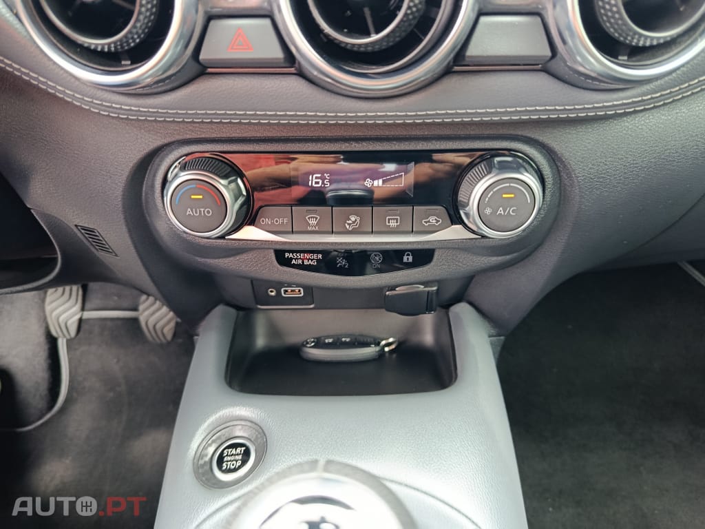 Nissan Juke 1.0 DIG-T N-Connecta