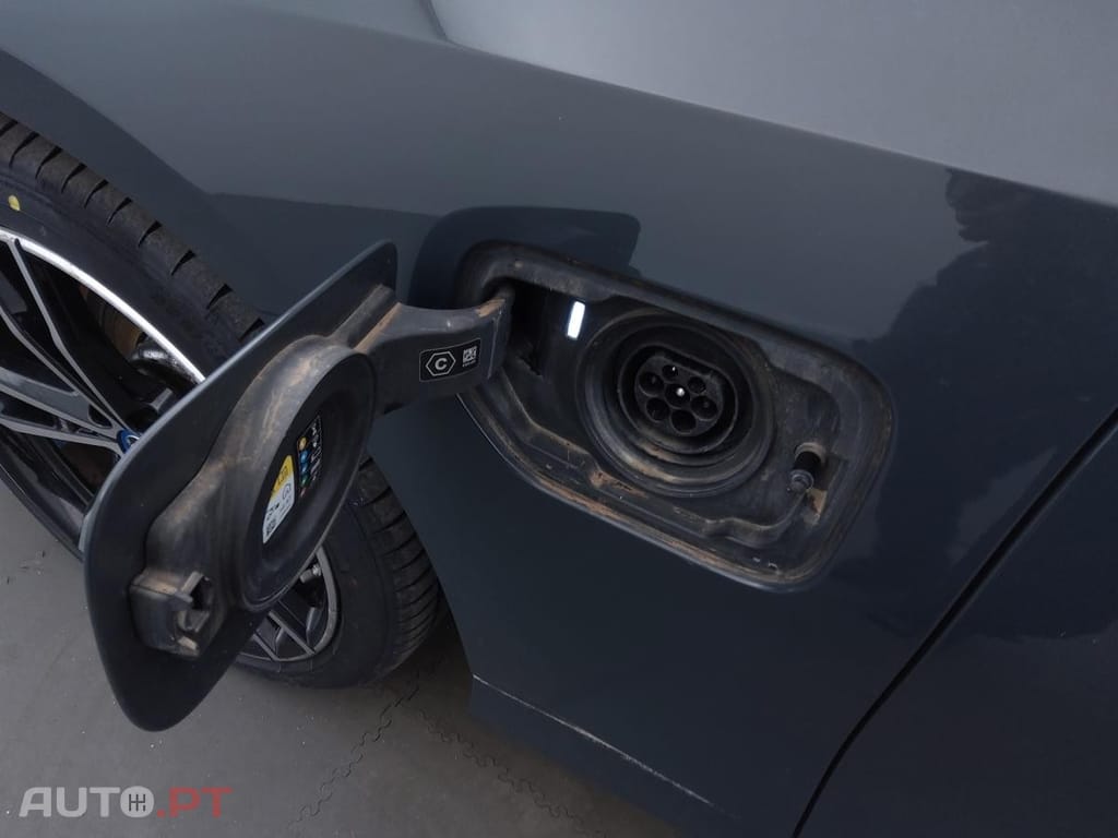 BMW 330 e xDrive Aut. M Sport