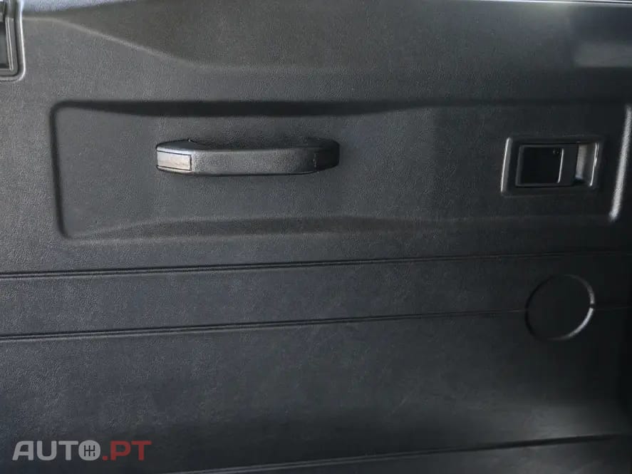 Land Rover Defender 90 SW 2.5 Td5 E