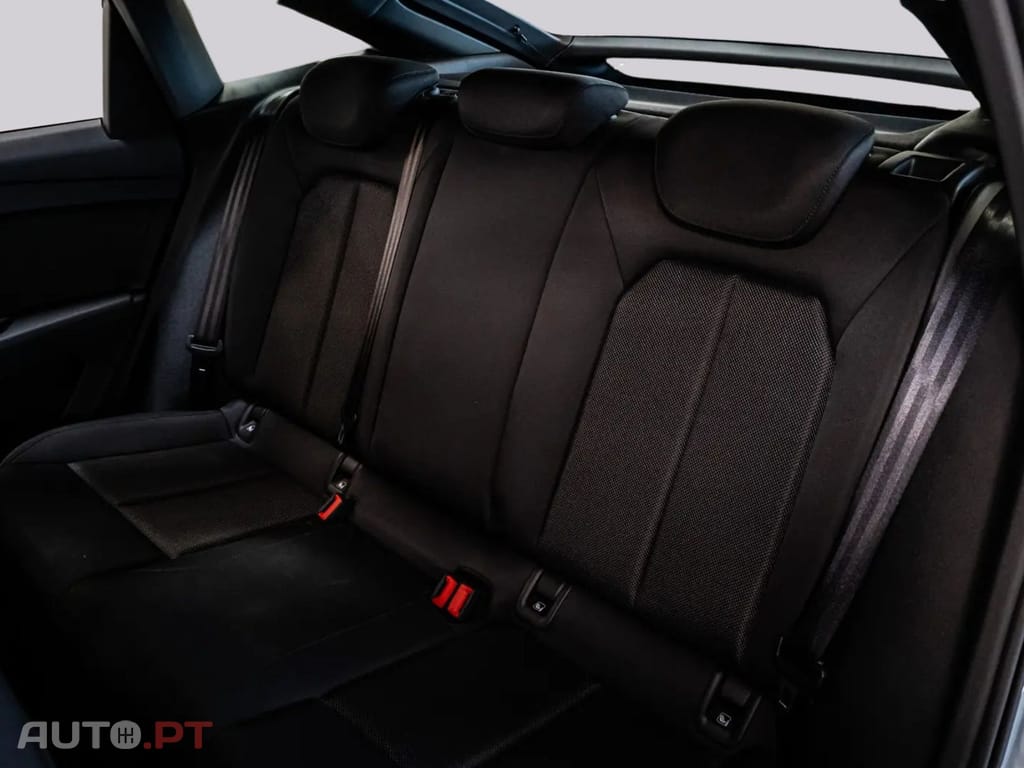Audi Q4 E-Tron I.V.A DEDUTIVEL  SPORTBACK 40 S LINE 