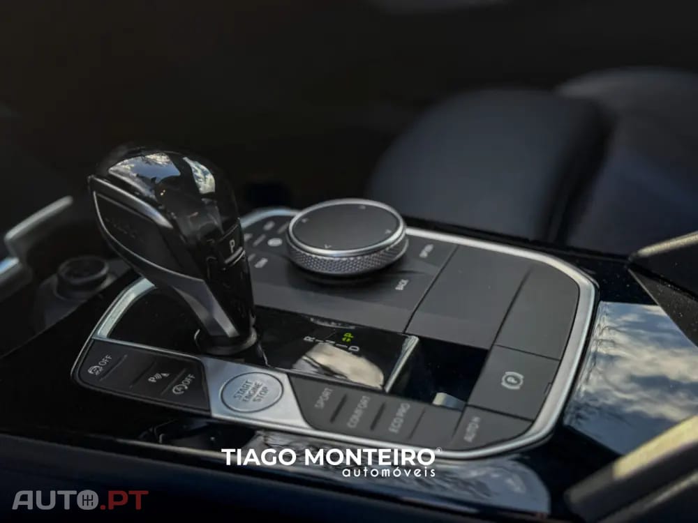 BMW 218 i Pack Desportivo M