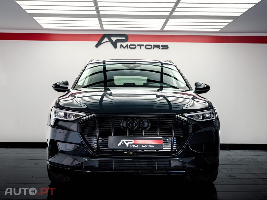 Audi E-Tron 50 quattro