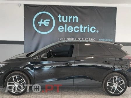 MG MG4 4 EV 77kWh Premium
