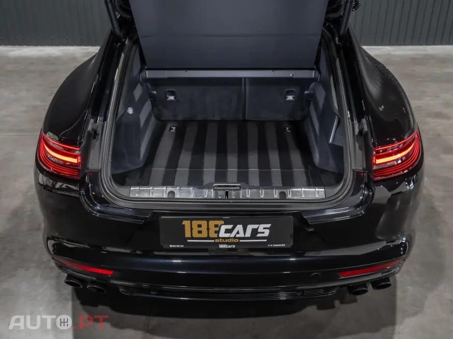 Porsche Panamera S PDK
