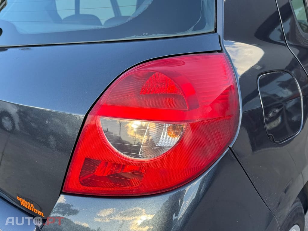 Renault Clio 1.2 16V Confort