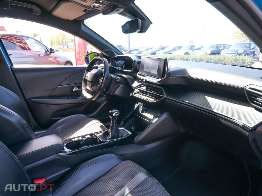 Peugeot 208 1.2 PureTech GT Line