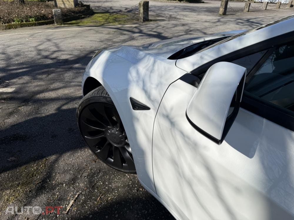 Tesla Model 3 Performance Dual Motor AWD