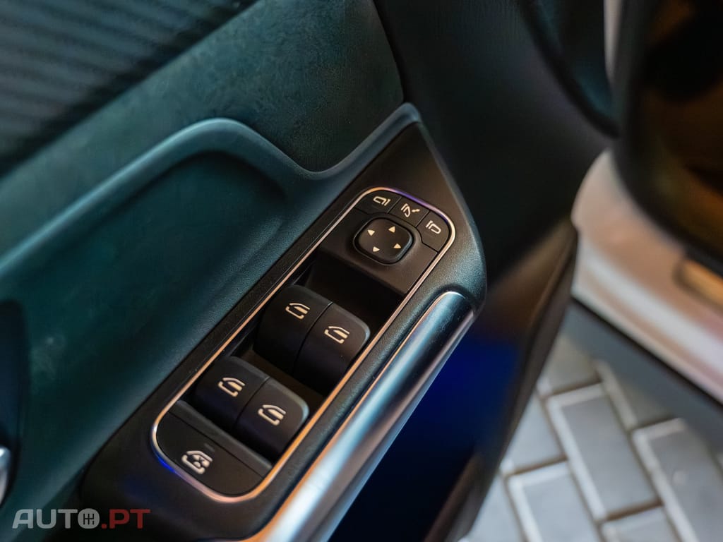 Mercedes-Benz GLA 250 e AMG Line