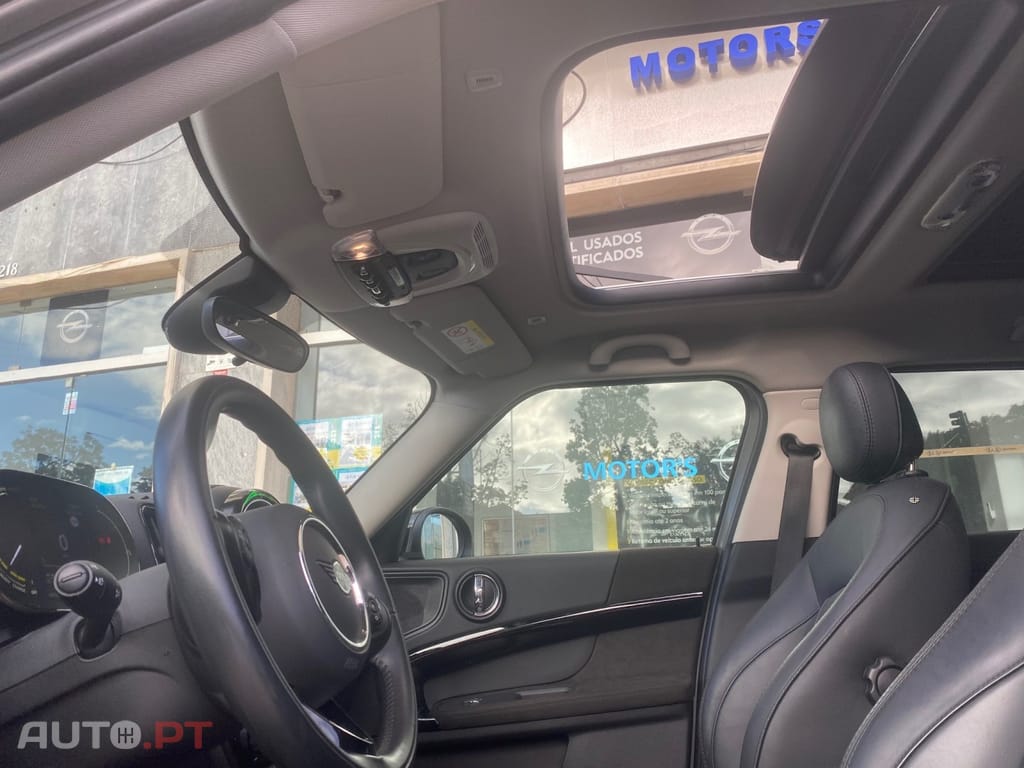 MINI Countryman Cooper SE ALL4 Sport Edition Auto