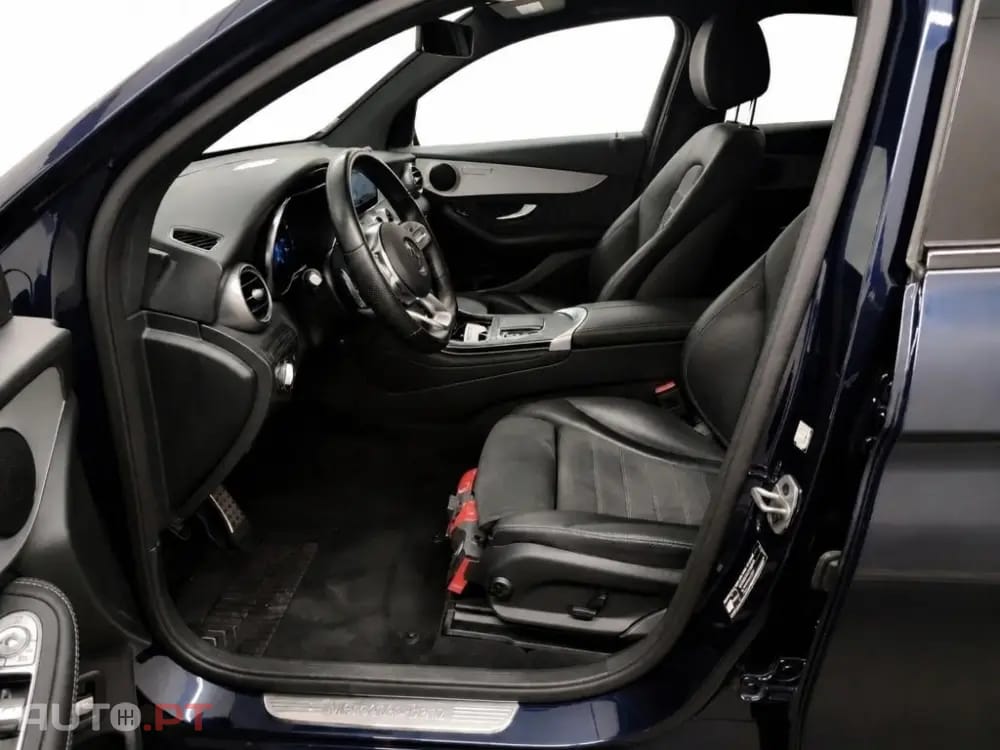 Mercedes-Benz GLC 300 de Coupe 4Matic 9G-TRONIC