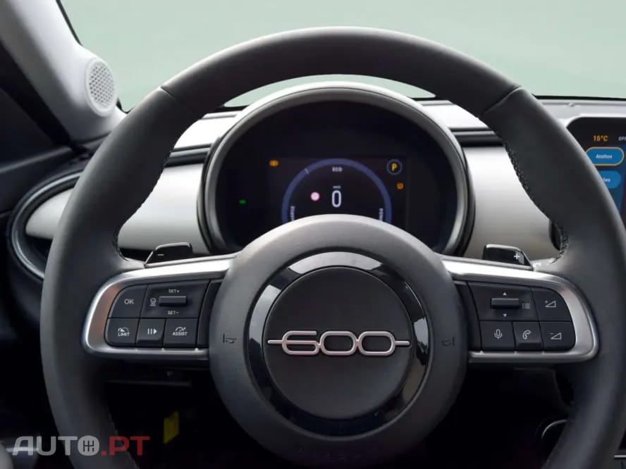 Fiat 600 1.2 Hybrid La Prima