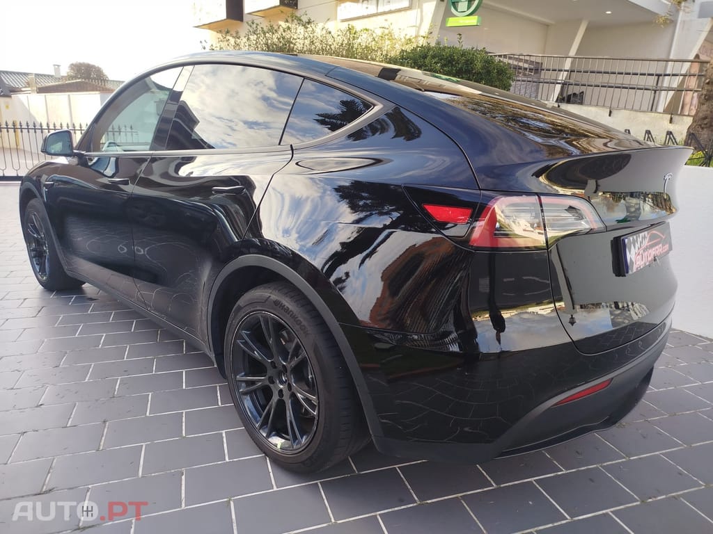 Tesla Model Y Tração Traseira