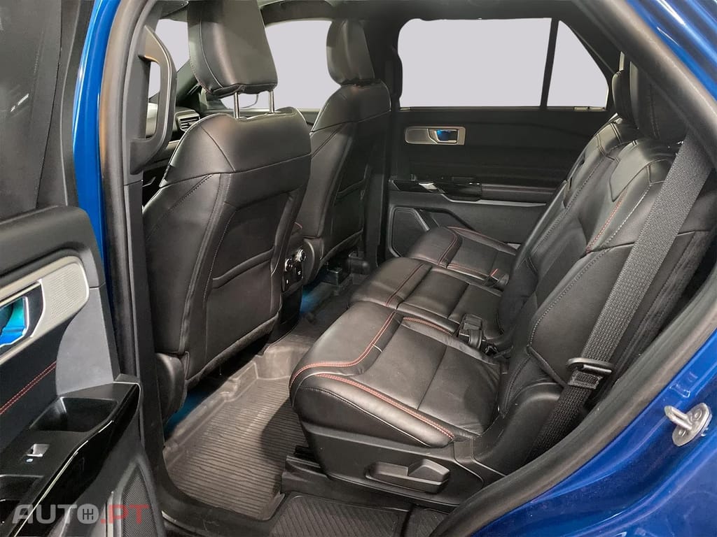 Ford Explorer ST-Line Híbrido Plug-in 4x4 I.V.A DEDUTÍVEL  