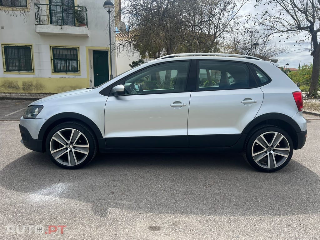 Volkswagen Polo Cross 1.6 TDi | Nacional