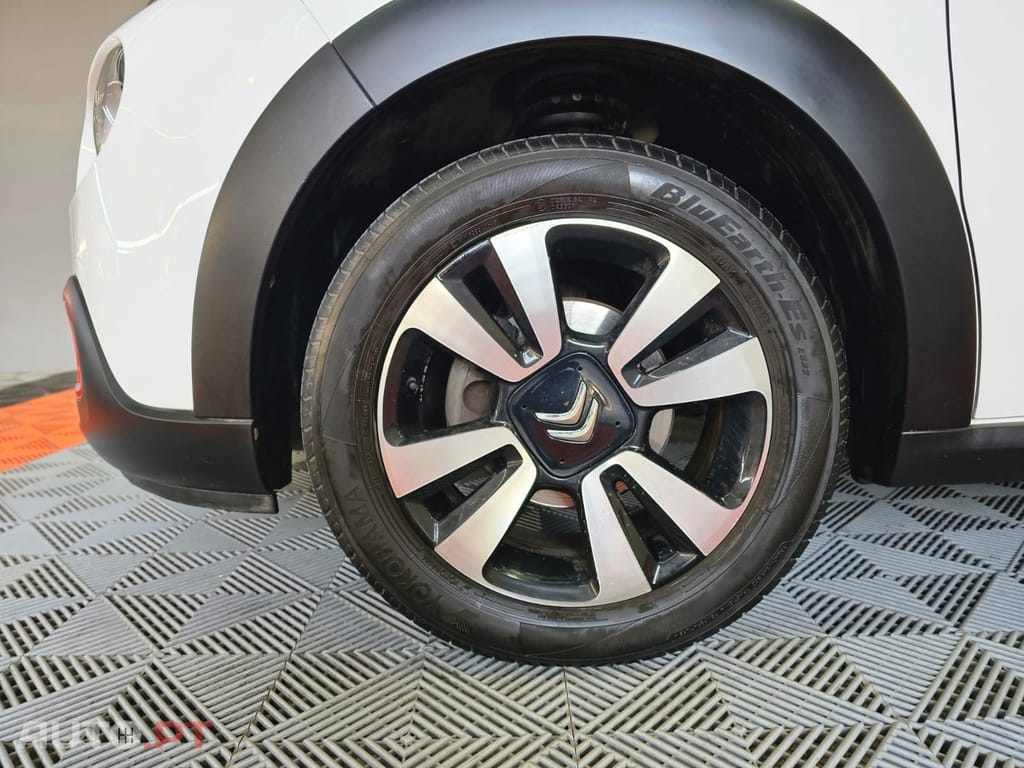 Citroen C3 1.2 PureTech Shine