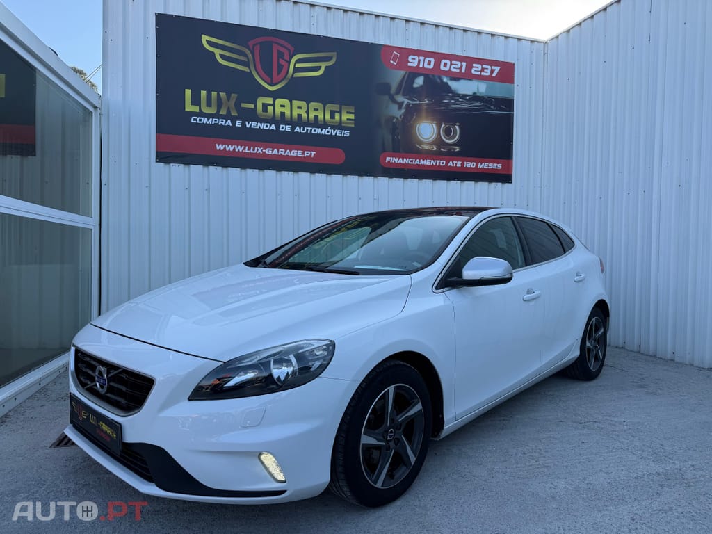 Volvo V40 2.0 D2 R-Design