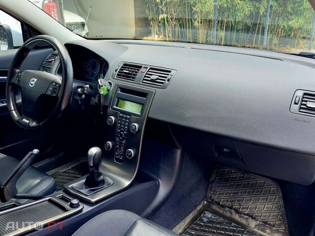 Volvo C30 1.6 D R-Design