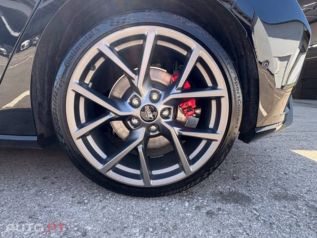 Ford Focus 2.3 EcoBoost ST