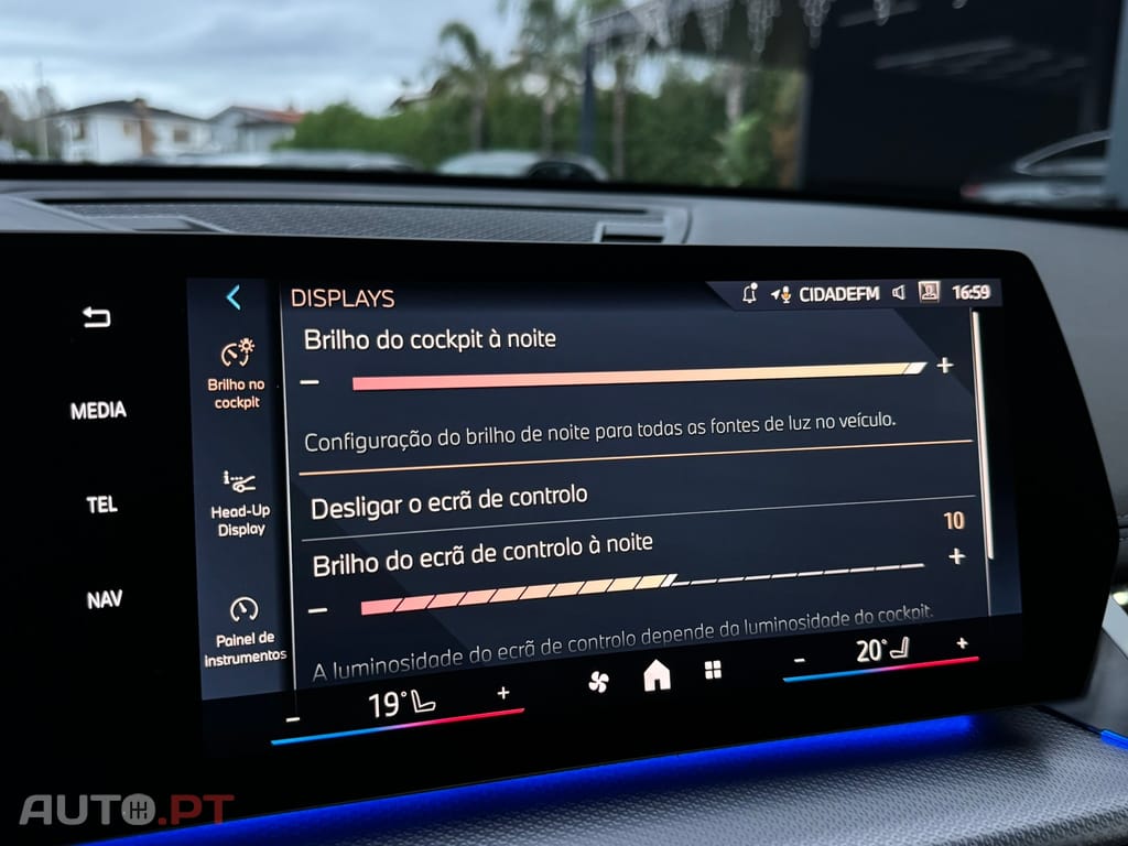 BMW X1 sDrive18d Pack Desportivo M