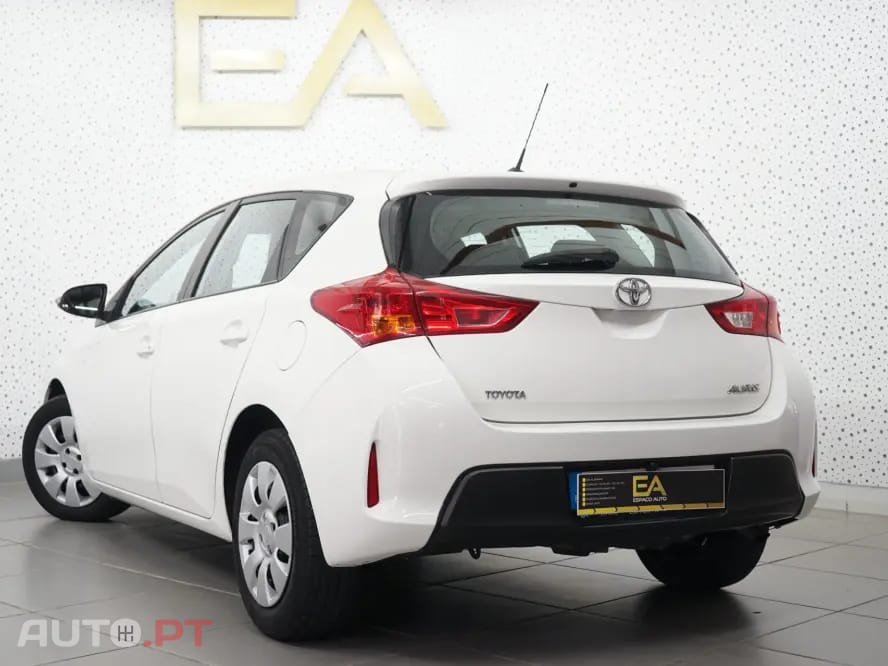 Toyota Auris 1.4 D-4D Comfort