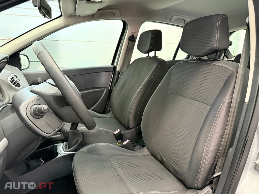 Renault Clio 1.2 16V Dynamique