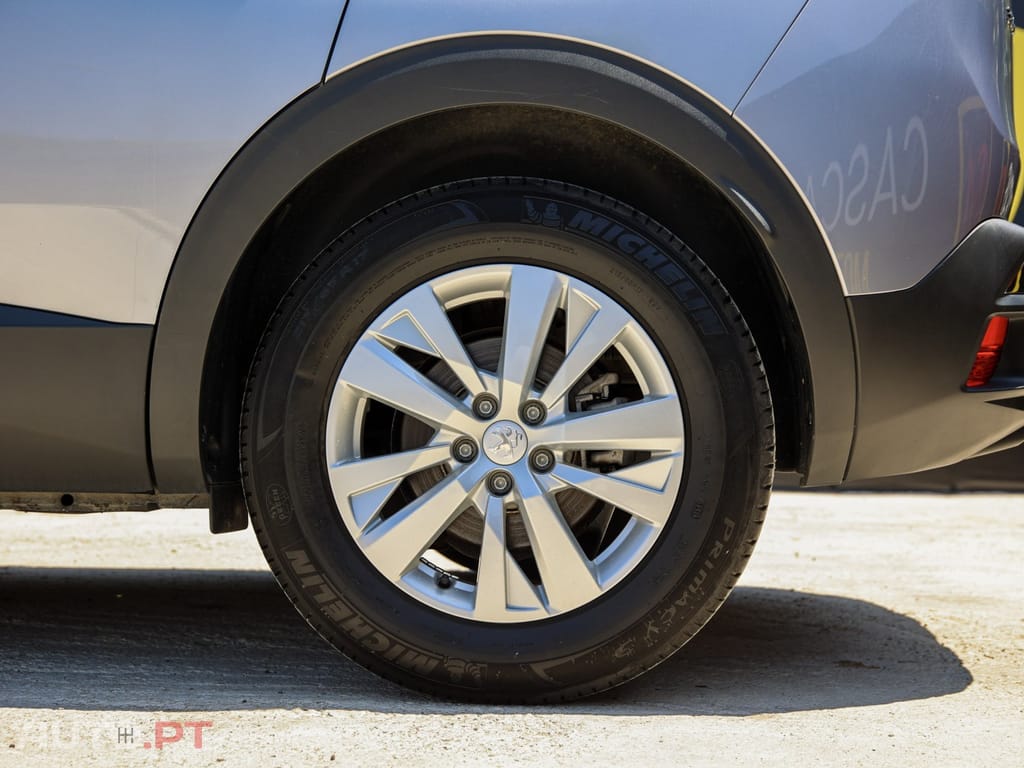 Peugeot 3008 1.5 BlueHDi Active