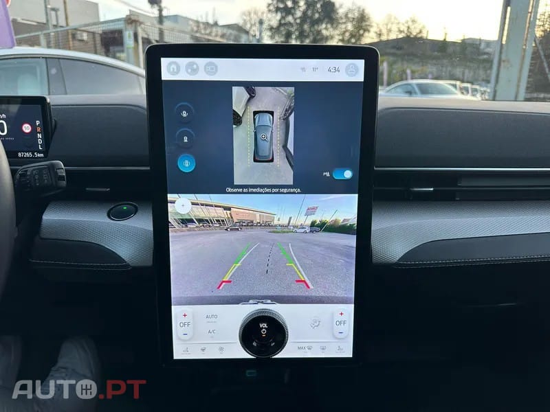 Ford Mustang Mach-E Standard