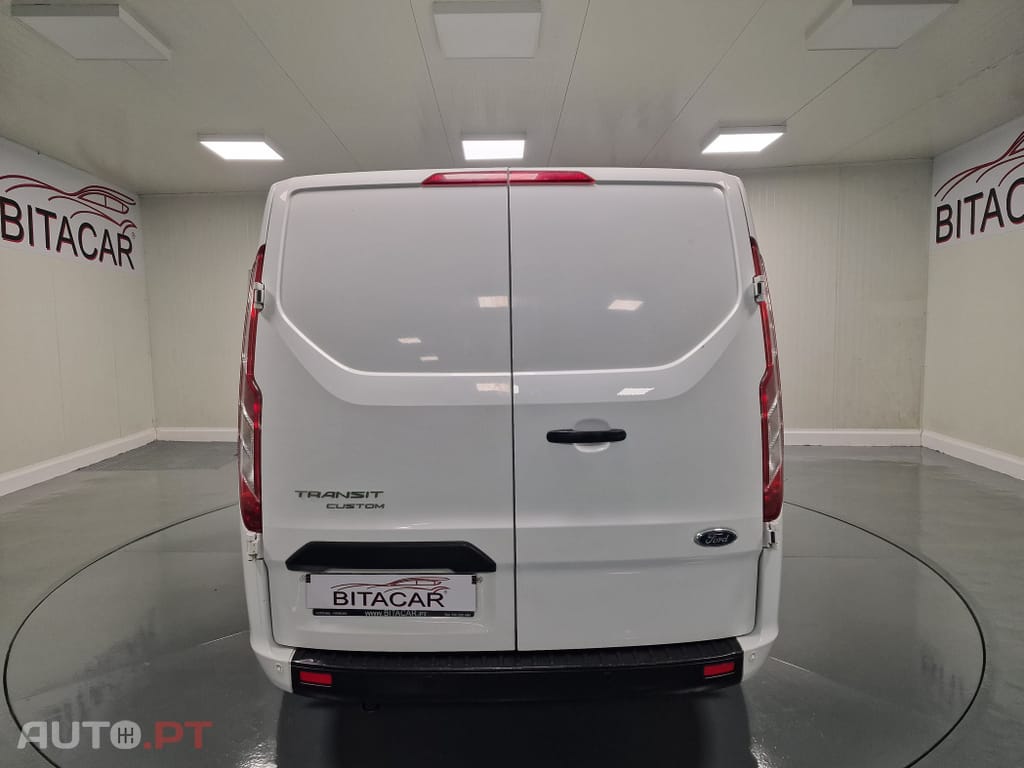 Ford Transit Custom 310L1 2.0 TDCi H1-Tecto Baixo Trend