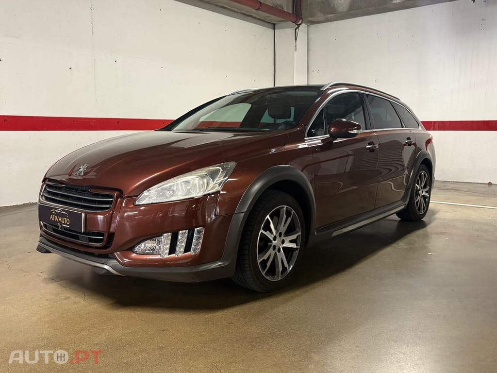 Peugeot 508 RXH 2.0 HDi Hybrid4 2-Tronic