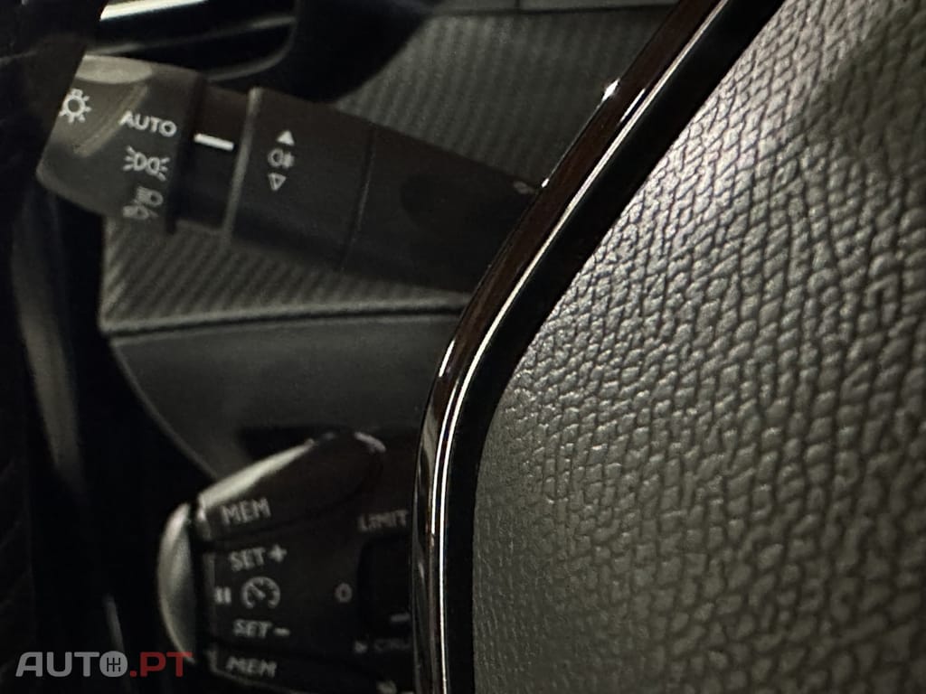 Peugeot 208 1.2 PureTech Allure Pack