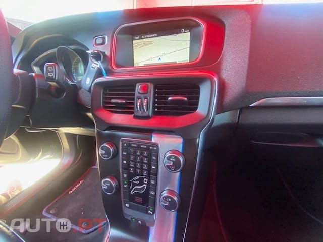 Volvo V40 1.6 D2 Eco R-Design