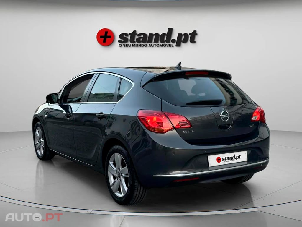 Opel Astra 1.6 CDTi Cosmo Star/Stop