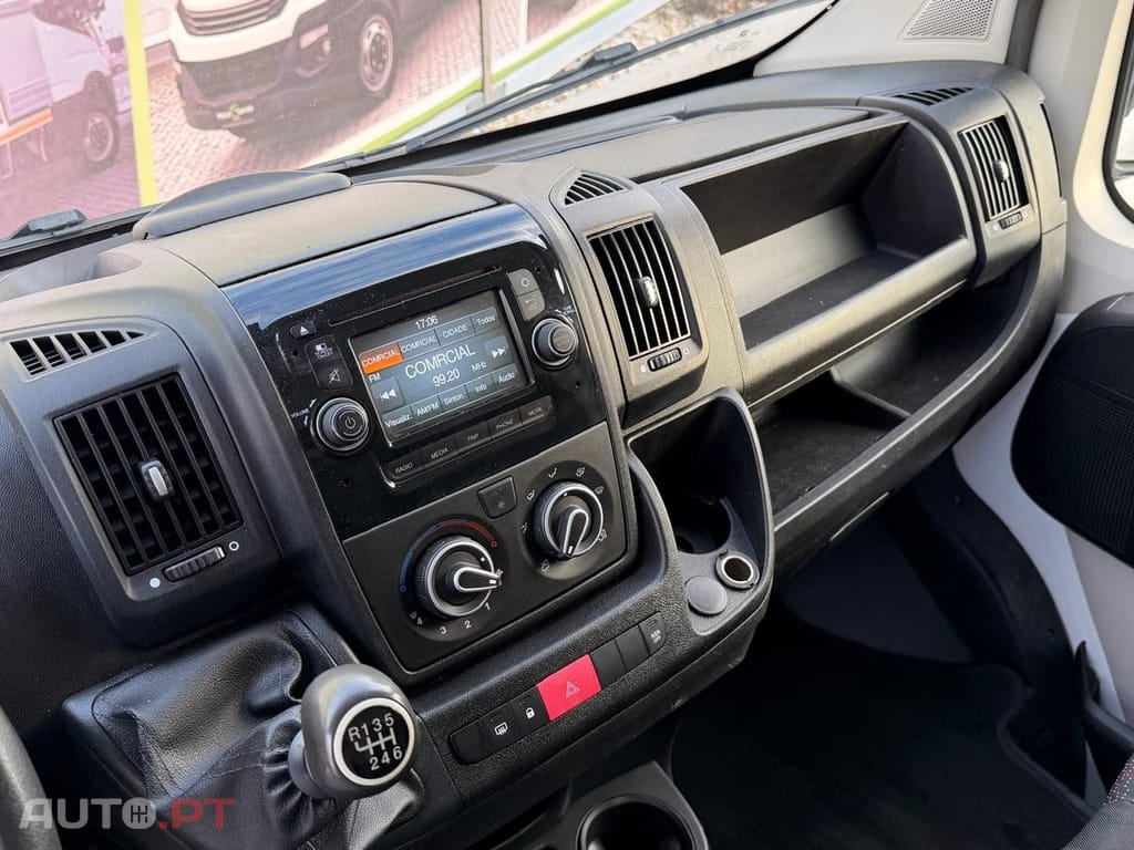 Peugeot Boxer 2.0 BlueHDi 335 L3H2 Pro