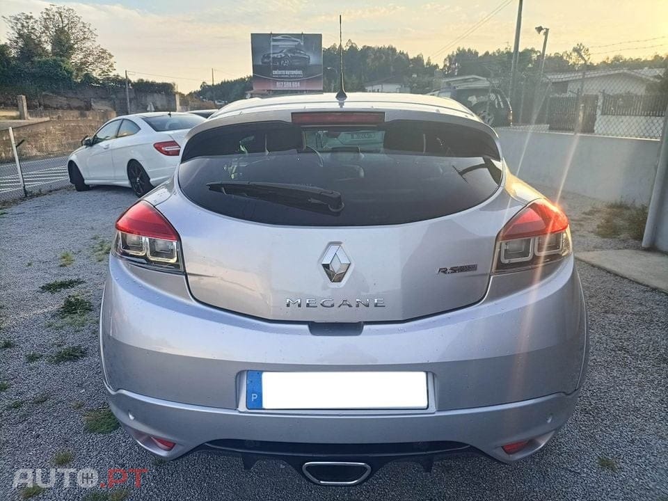 Renault Mégane Coupe 2.0 T 16V RS