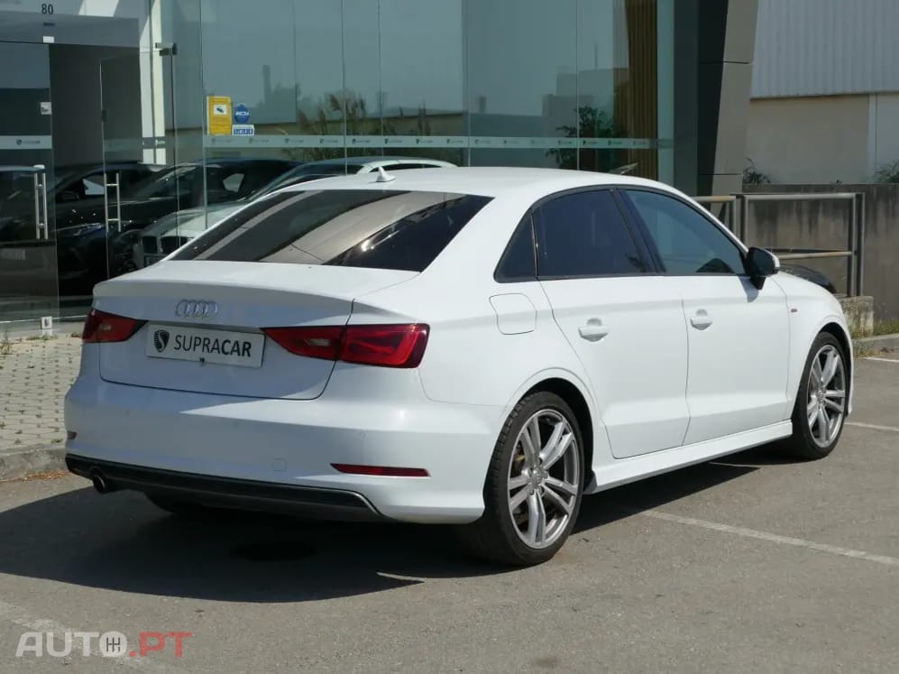 Audi A3 1.6 TDI S-line S tronic