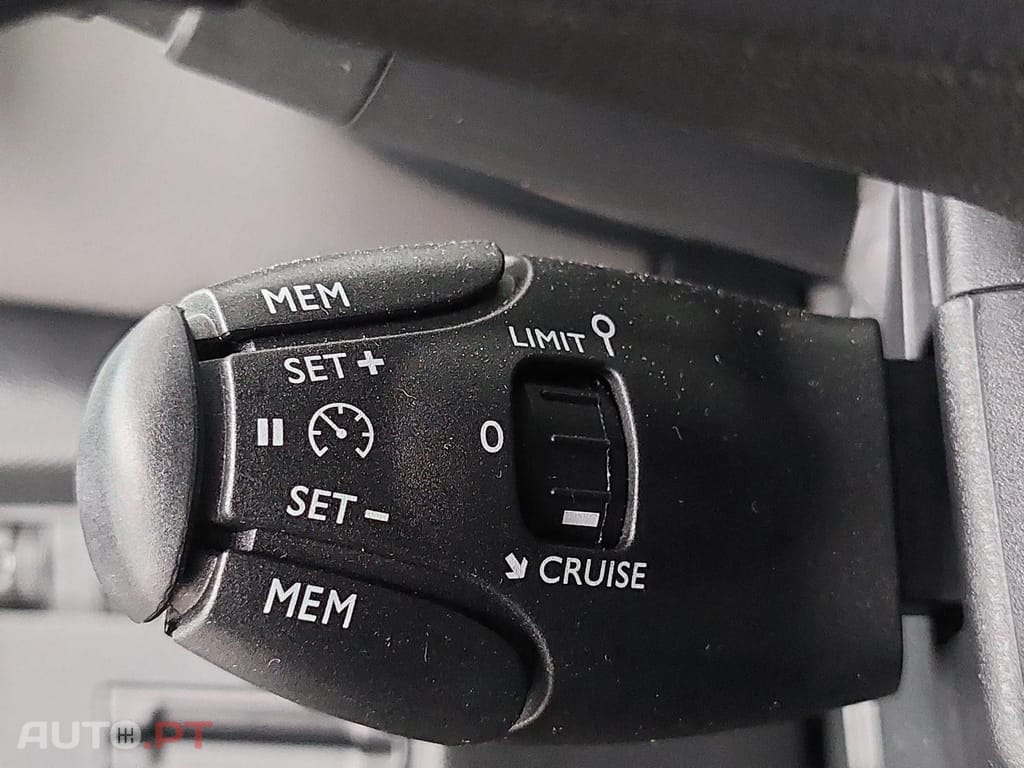 Citroen C5 Aircross 1.6 Hybrid Feel e-EAT8