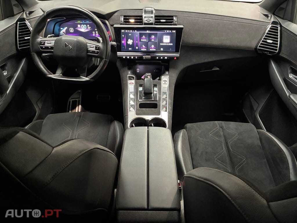 DS DS7 E-Tense Performance Line EAT8