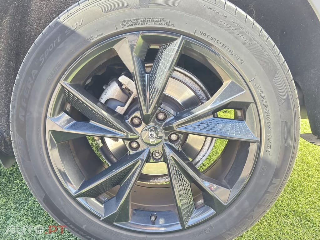 Audi Q5 2.0 TDI S-line