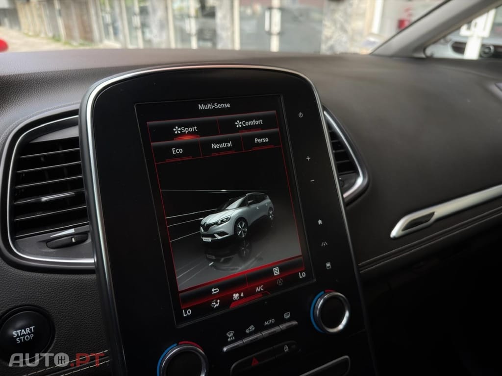 Renault Grand Scénic 1.5 dCi Intens Hybrid Assist SS