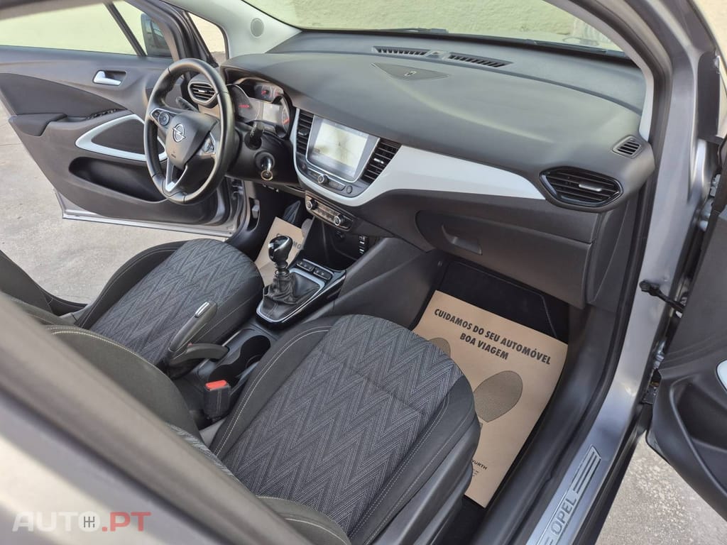 Opel Crossland X 1.2 T 2020