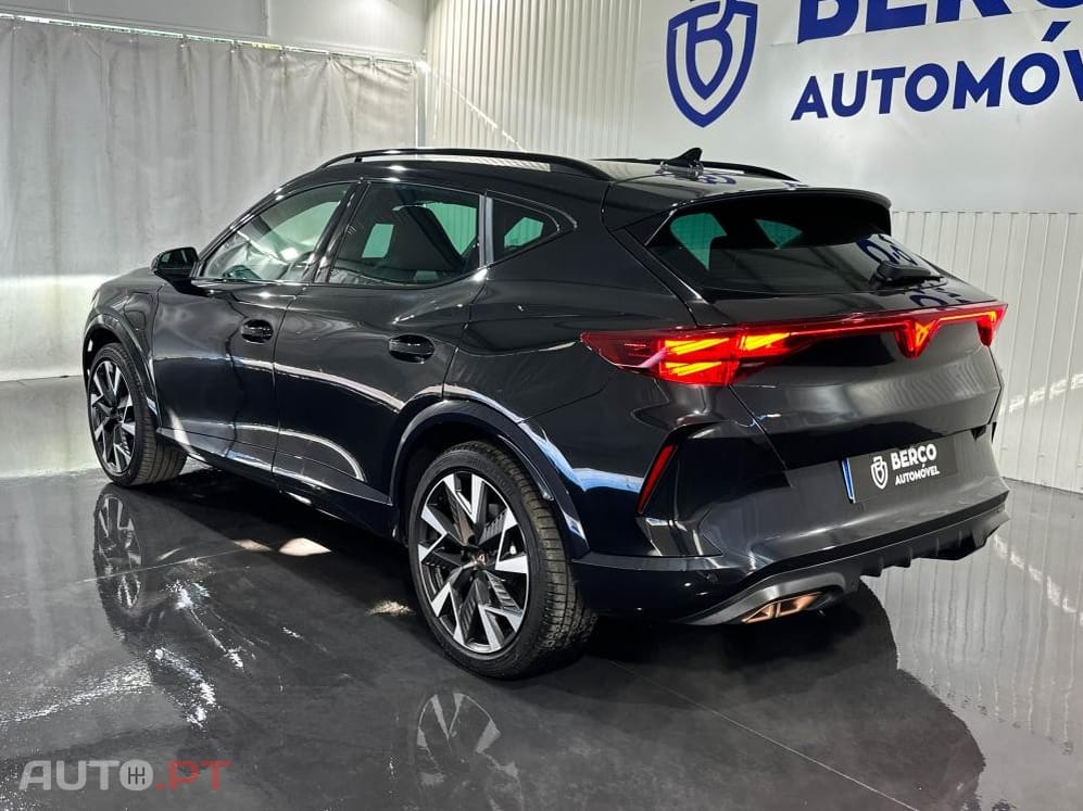 Cupra Formentor 1.5 e-Hybrid DSG VZ Black Edition