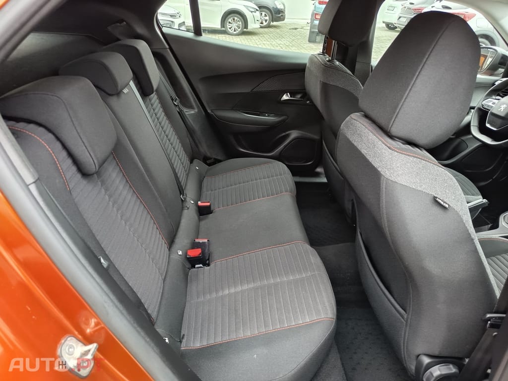 Peugeot 2008 1.2 PureTech Active Pack