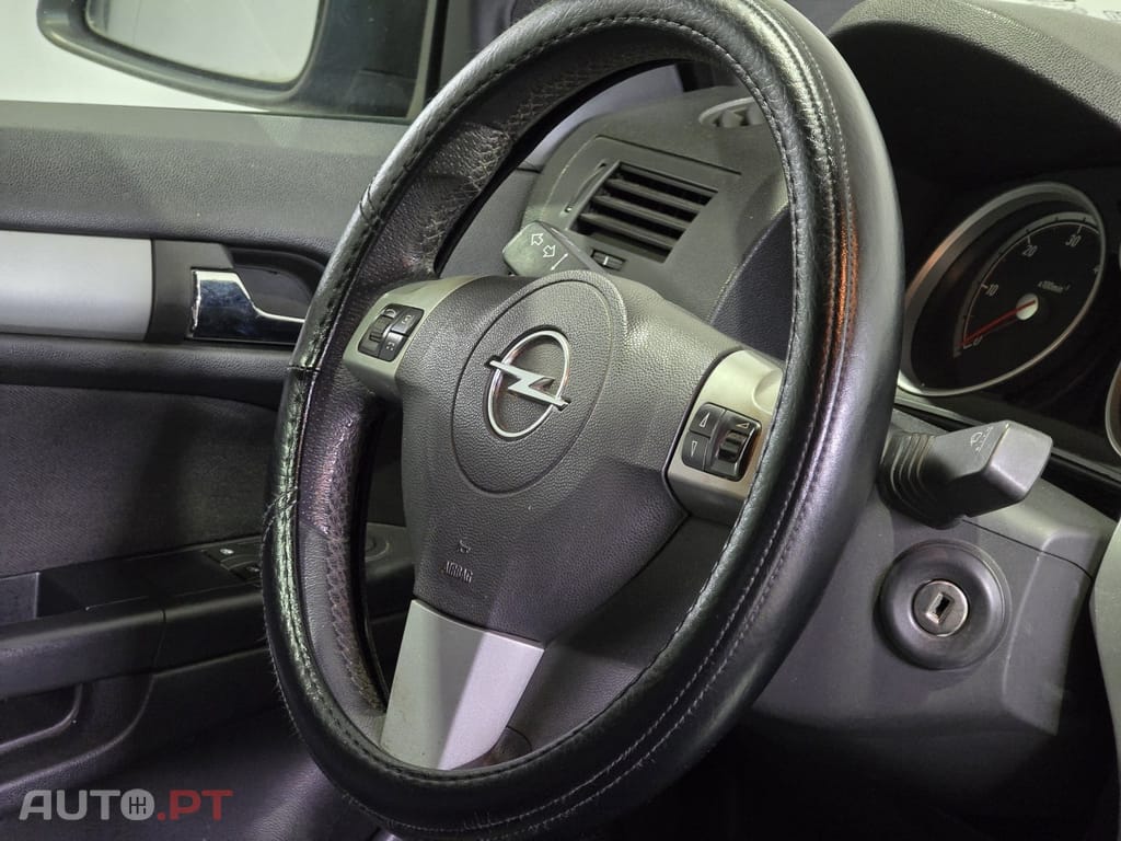 Opel Astra 1.3 CDTi