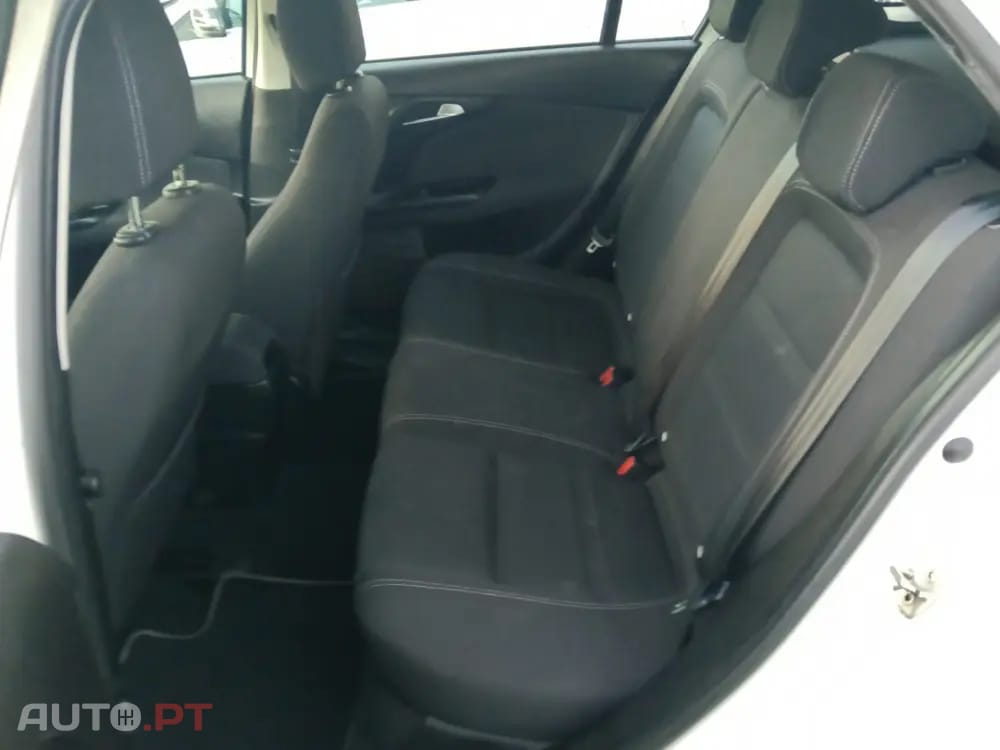 Fiat Tipo 1.3 M-Jet Lounge