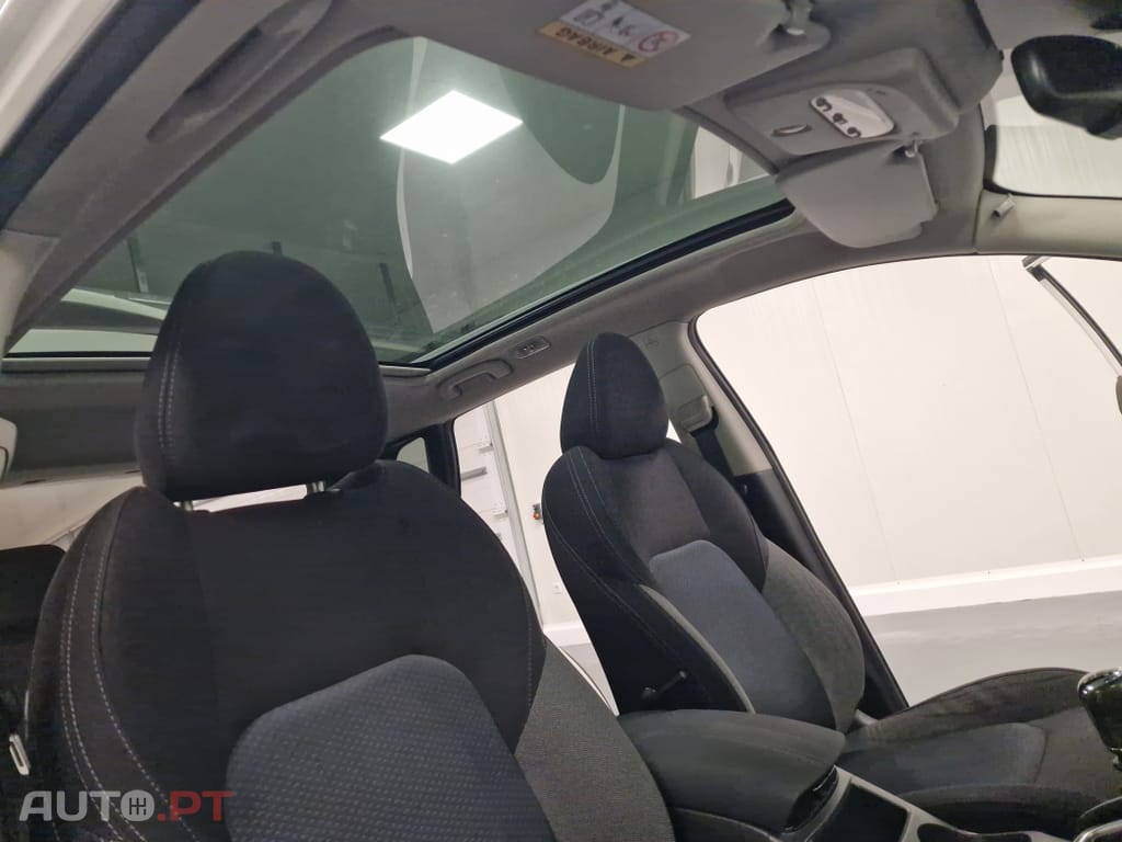 Nissan Qashqai 1.5 dCi N-Connecta