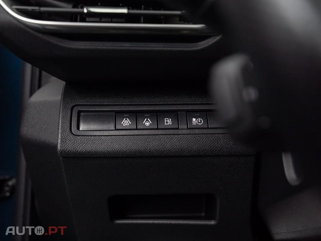 Peugeot 3008 1.6 Hybrid4 GT e-EAT8